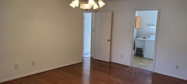 Foto del edificio - Remodeled 3/2 in Monterey