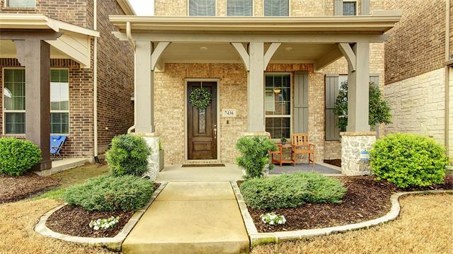 Foto principal - 7436 Palisades Dr