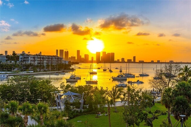 Foto del edificio - 1701 Sunset Harbour Dr