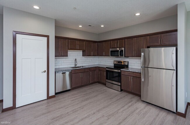 Foto del edificio - 2 br, 2.5 bath Townhome - Stratford Crossi...