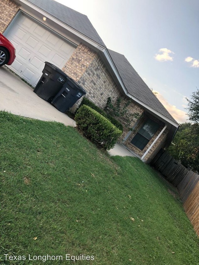 1190411906 Clovite Ct, Aledo, TX 76008 Room for Rent in Aledo, TX