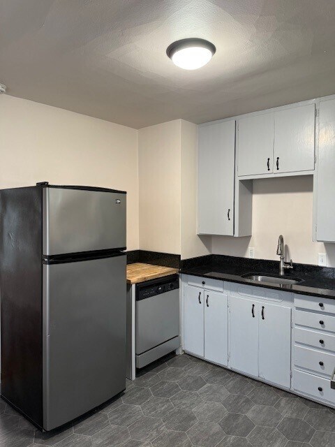 Foto del edificio - 1042 8th St NW