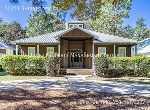 33151 Shinnecock Ln