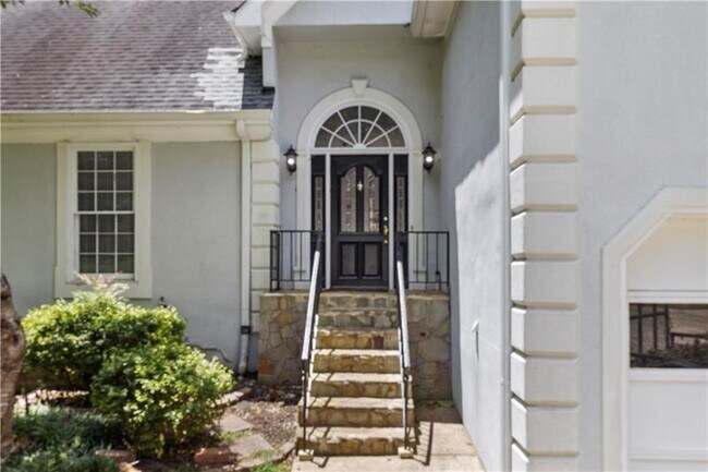 Foto del edificio - 4565 Ashmore Cir