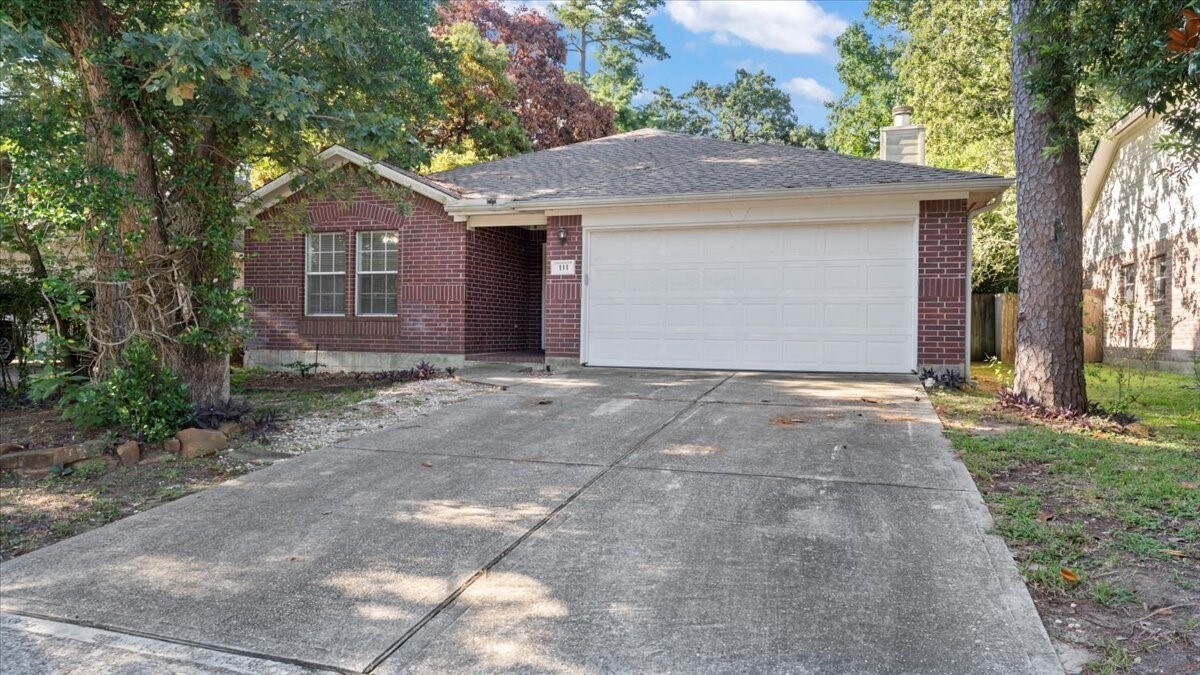 Foto principal - 111 N Misty Dawn Dr