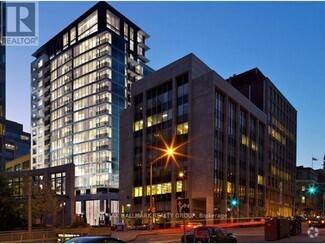Building Photo - 101-1101 Queen St