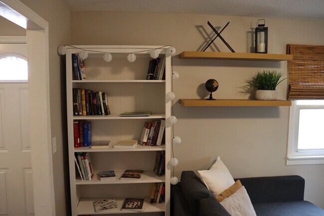 Foto del edificio - 946 32nd Ave N