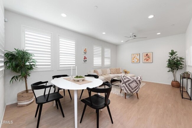 Building Photo - 401 Camino Ruiz
