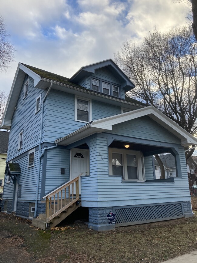 Foto del edificio - 844 Seward St
