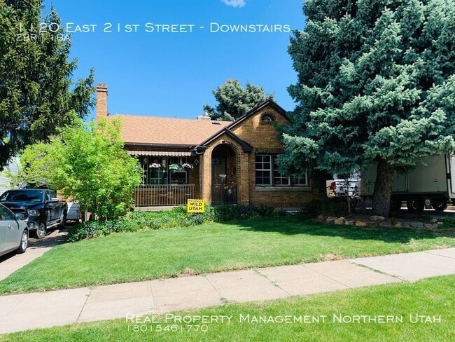 Building Photo - 2 Bedroom 1 Bath Basement apartment