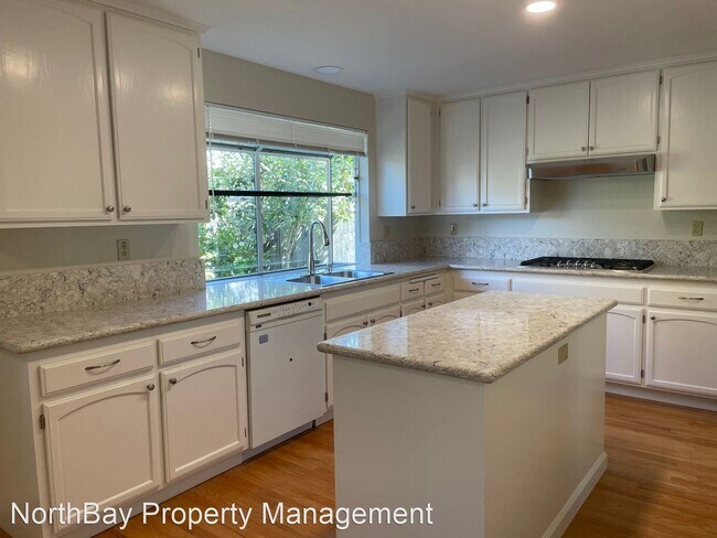 Building Photo - 4 br, 2.5 bath House - 2486 Creek Meadow Dr