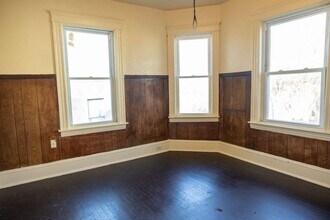 Building Photo - 42 Dorchester St