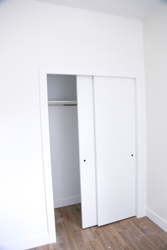 Foto del edificio - 12330 S 900 E