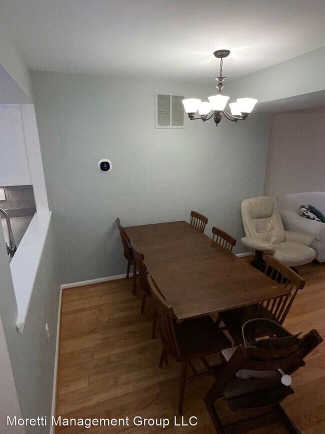 Foto del edificio - 2 br, 2.5 bath House - 2002 Derby Ridge Lane