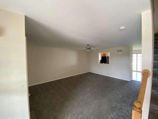 Building Photo - 3320 Stoneway Ct