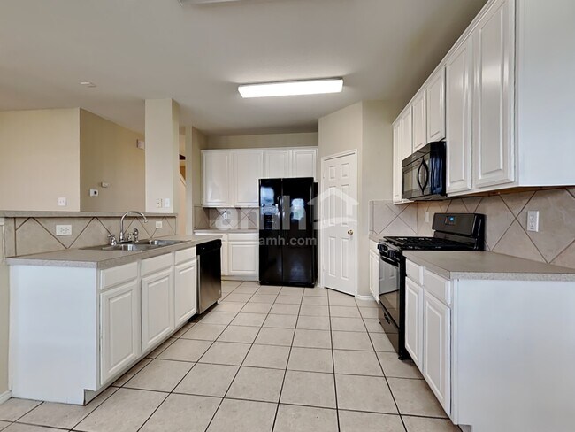 Foto del edificio - 9136 Belvedere Drive