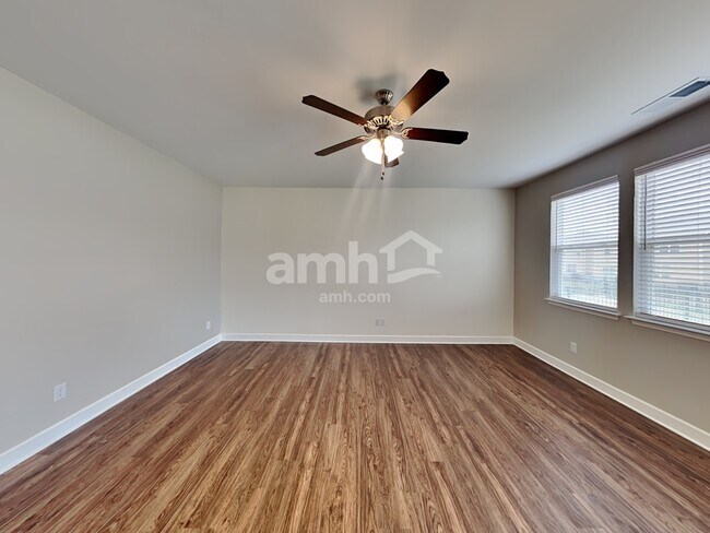 Foto del edificio - 437 Bluewater Drive