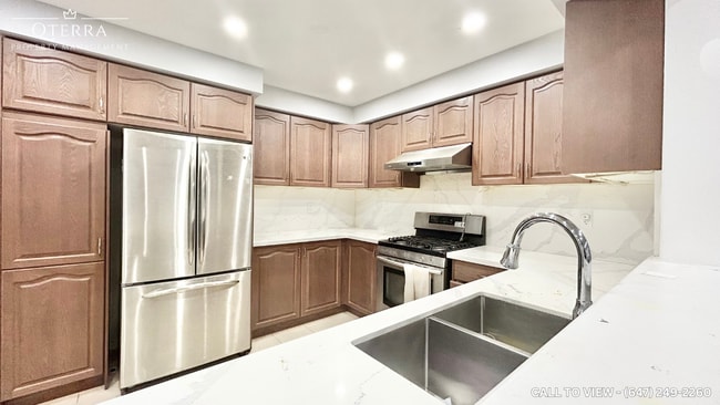 Building Photo - 527 Nairn Cir