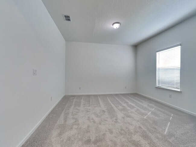 Building Photo - 8264 Horsebit Cir