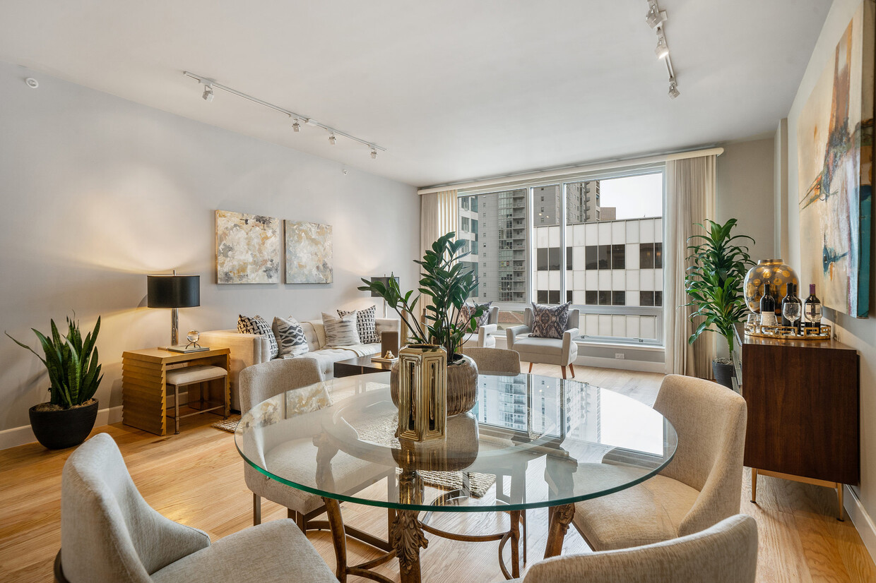 Living room: 23ft x 15.5ft (floor to ceiling windows) - 77 Van Ness Ave