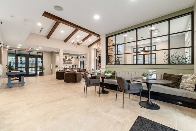 Trailhead Vista - 06 - Trailhead Vista