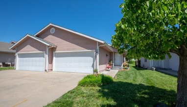 Building Photo - 7304 SW 23rd Ct