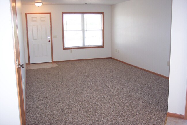 Building Photo - 603 Landmann St