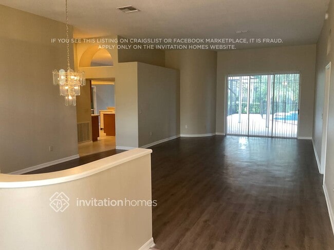 Building Photo - 14420 Stamford Cir