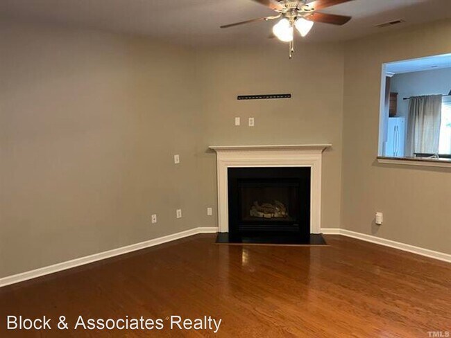 Foto del edificio - 2 br, 2.5 bath House - 2936 Settle In Lane