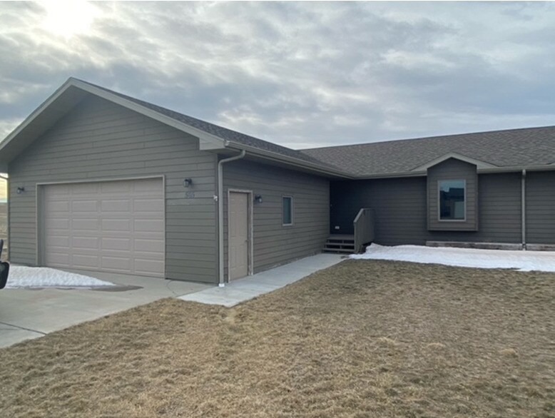 Foto principal - 565 Hay Creek