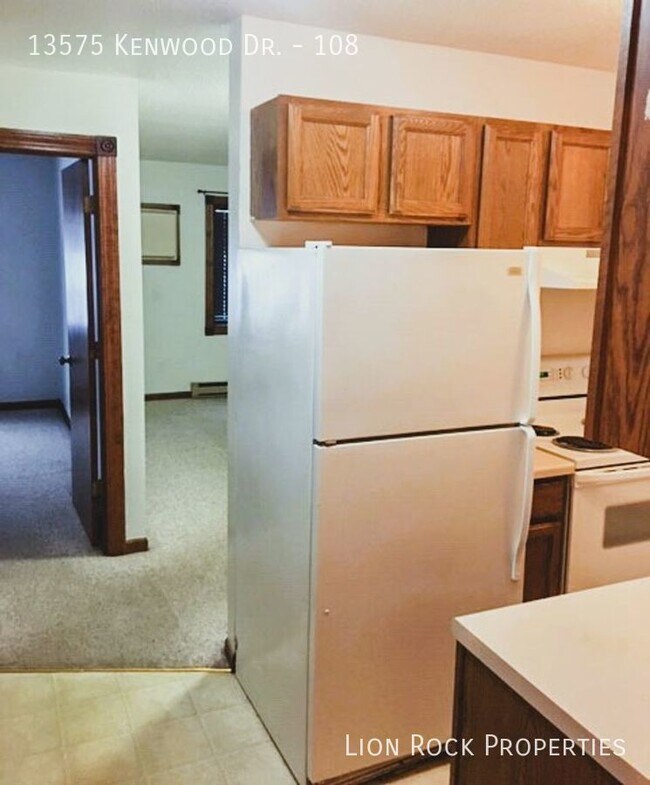 Foto del edificio - Rare Find: One Bedroom At Kenwood Acres fo...