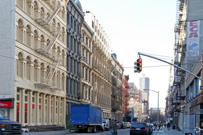 Building Photo - 97-101 Reade St