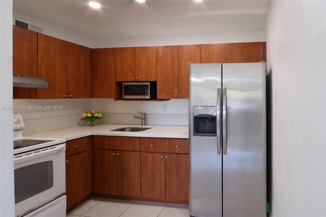 Foto del edificio - 11195 SW 1st St