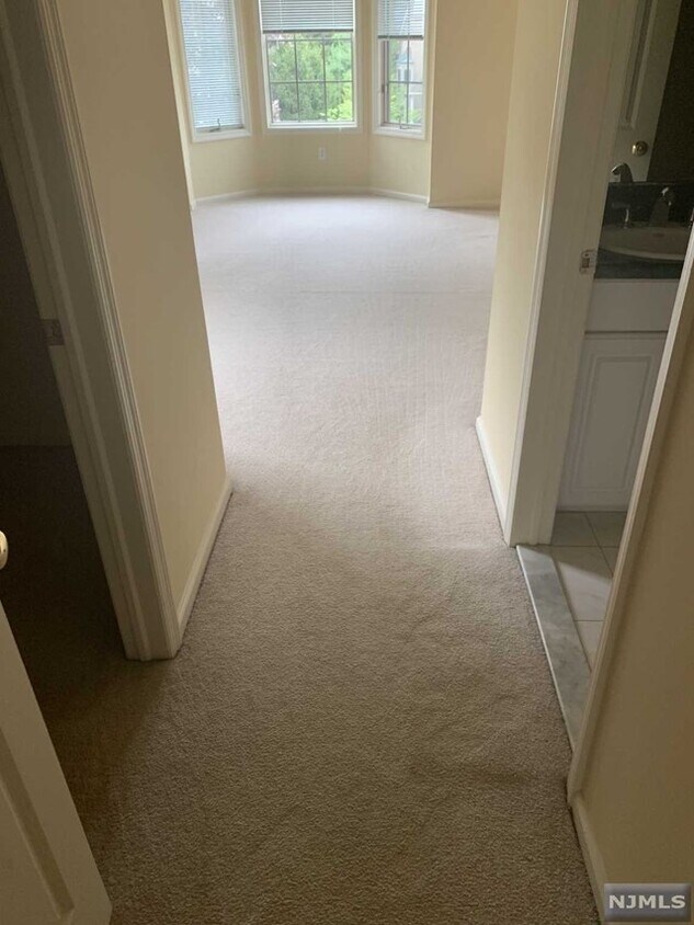 Foto principal - 616 Linderman Ln