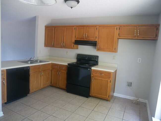 Foto del edificio - 6784 Chase Cove