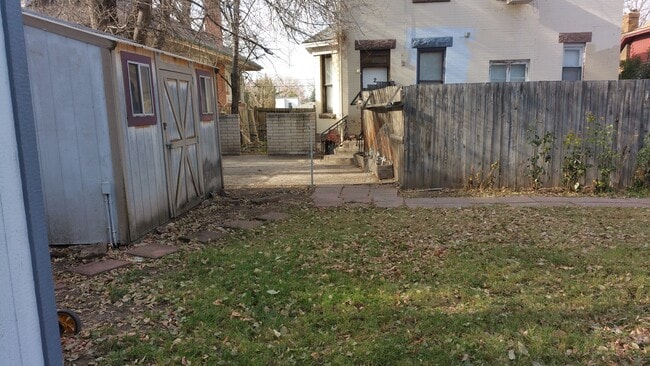 Building Photo - 1057 S 900 E