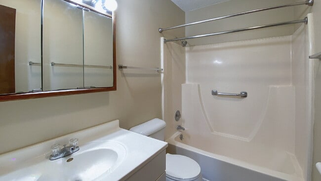 Foto del edificio - 445 Elm Pl