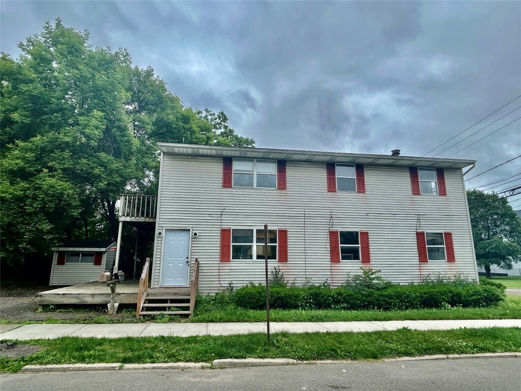 Primary Photo - 1701 Watson Blvd