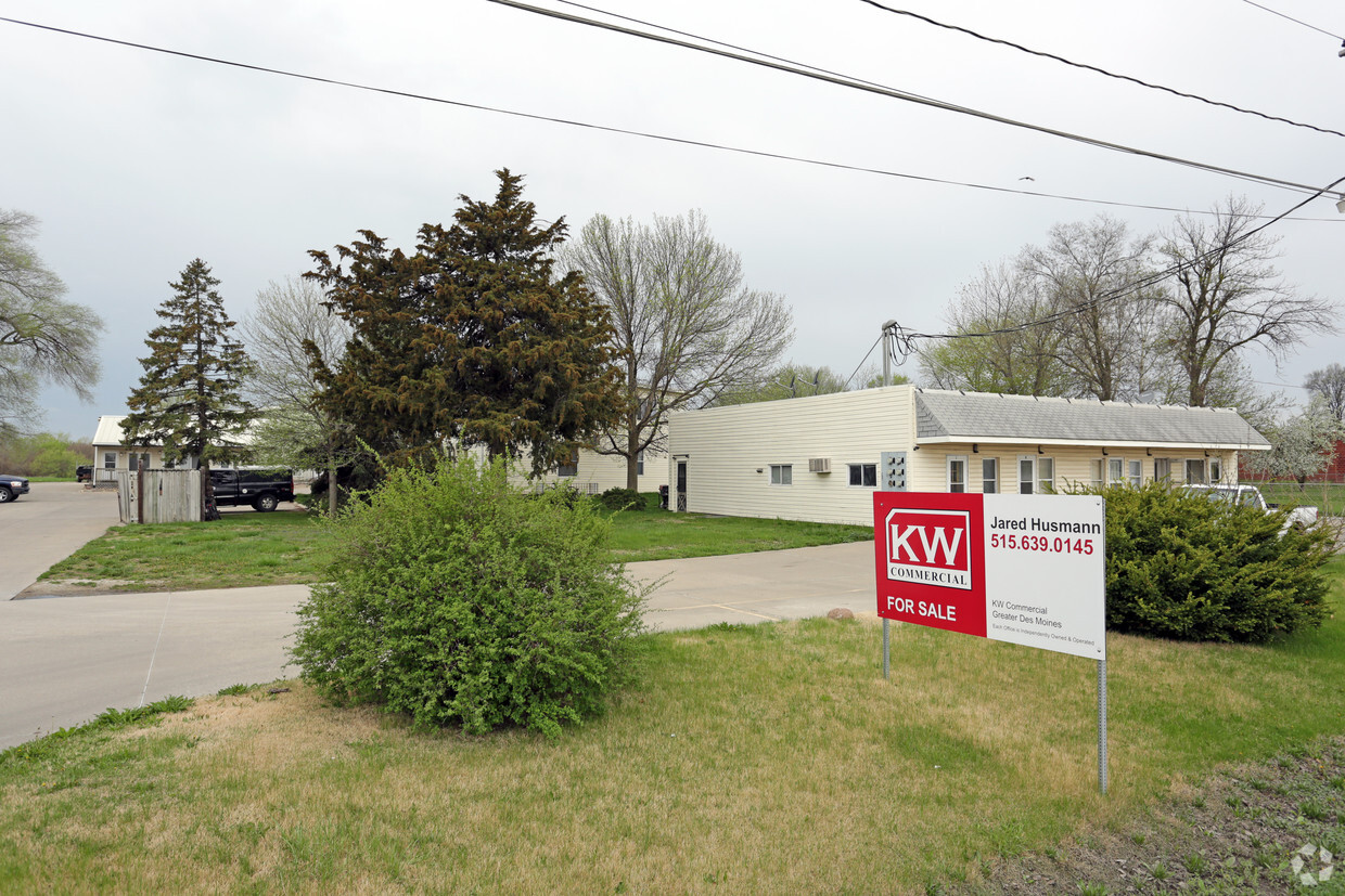 Foto principal - 5500 NE 14th St