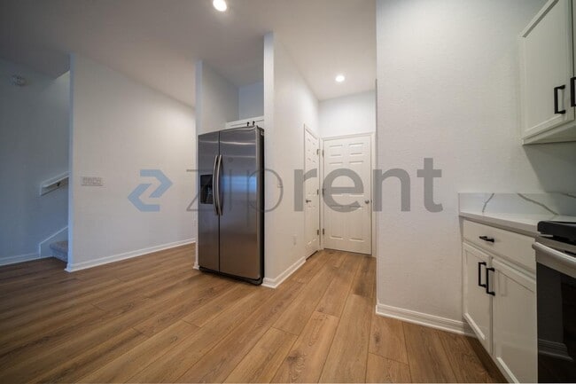 Building Photo - 4648 Vignette Wy