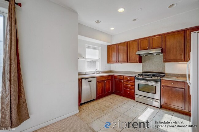 Foto del edificio - 3 br, 2.5 bath Townhome - 2707 Holly Stree...