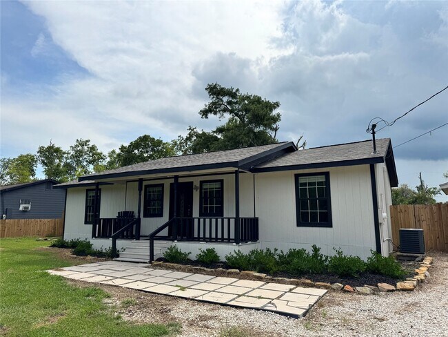 Building Photo - 20162 County Rd 510P