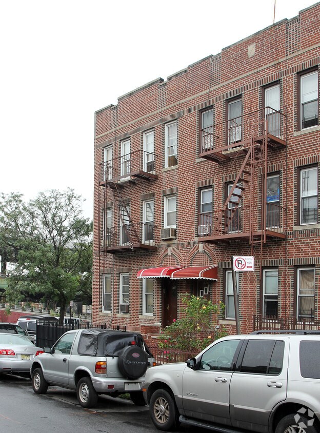 Primary Photo - 339 63rd St