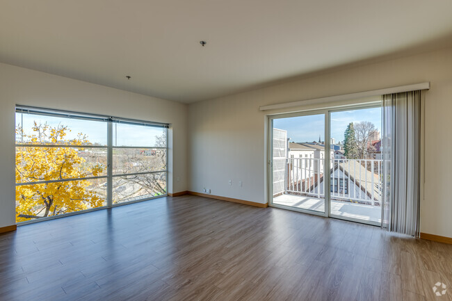 1BR, 1BA - 622SF - Rhythm