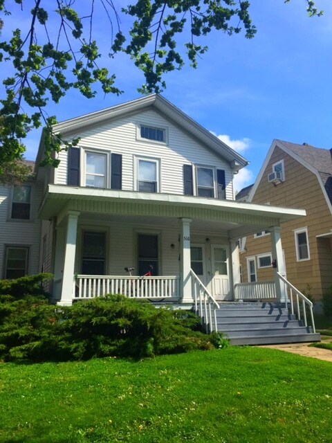 Foto del edificio - 516 E Chestnut St