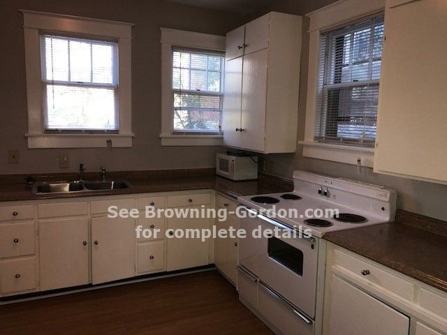 Building Photo - 1502 Ashwood Ave