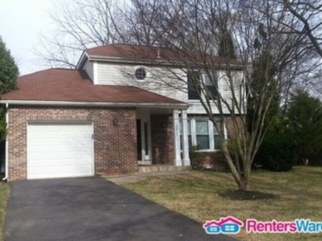 Building Photo - 18835 Cross Country Ln