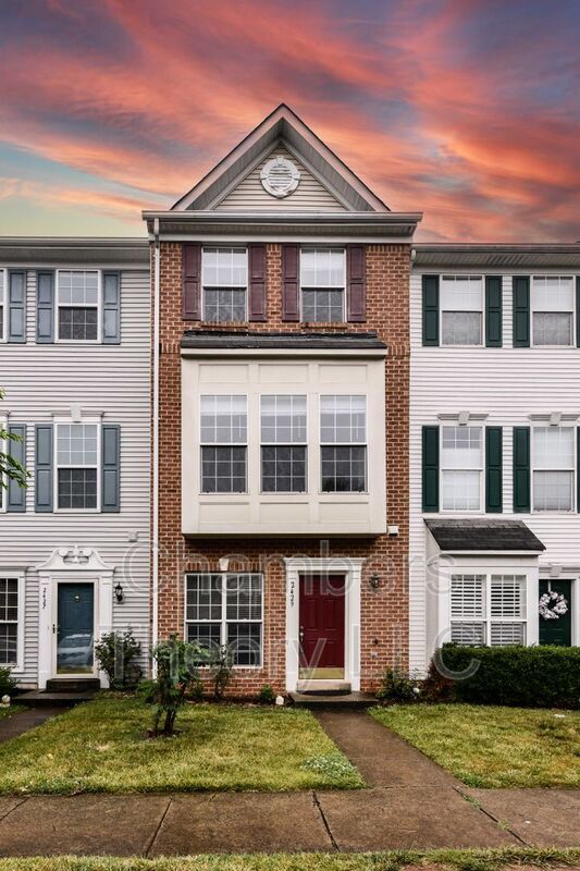 Foto principal - 2429 Corn Crib Ct