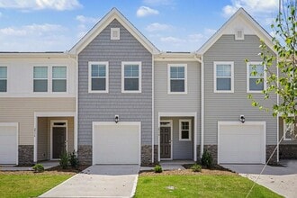 Building Photo - 2934 Hickory Fld Dr