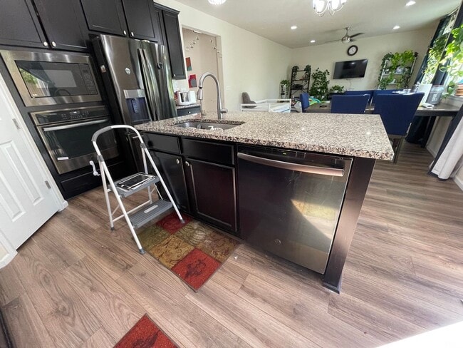 Building Photo - Beautiful 4 Bedroom Ranch Home For Rent